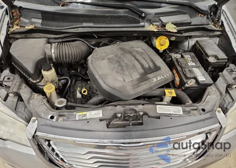 2014 Chrysler Town & Country Touring из США, поврежденный, VIN 2C4RC1BG5ER446978